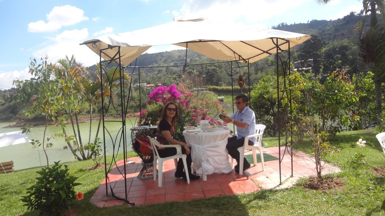 Casa Finca Tipica The Lake Hotel Guatapé Exterior foto